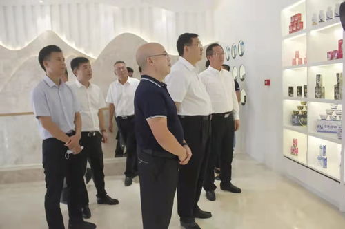 奶水牛產(chǎn)業(yè)調(diào)研 北海市委書記蔡錦軍率隊深入皇氏集團(tuán)指導(dǎo)工作